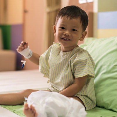 2019 05 16 17 18 4332 Boy Child Hospital 400