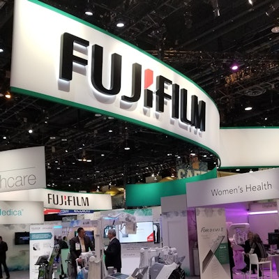 2019 08 01 23 27 1210 Fujifilm Rsna 2018 400